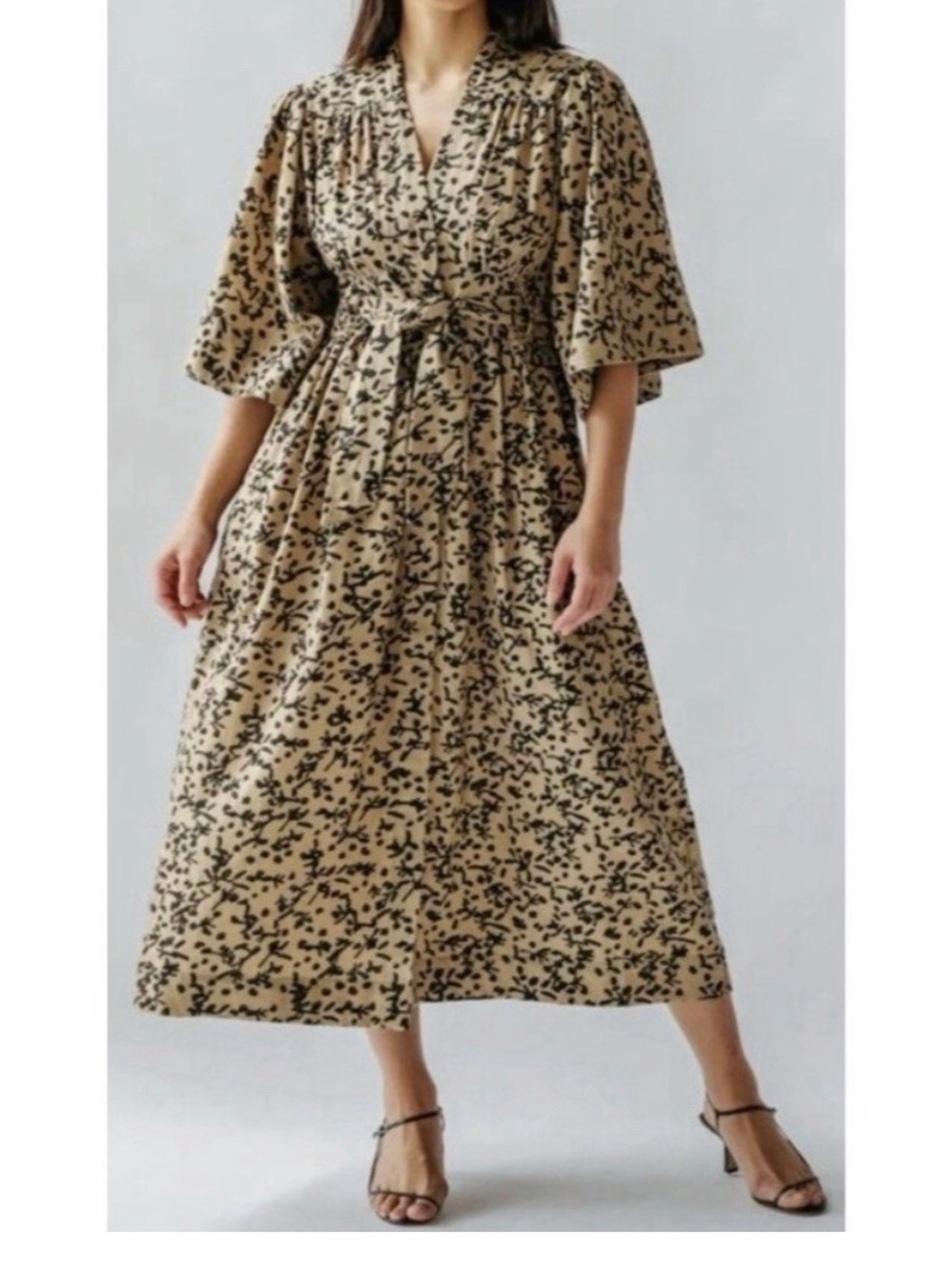 NWT Mirth Hyannis Dress Midi Belted In Twig Brown Black Floral Size S